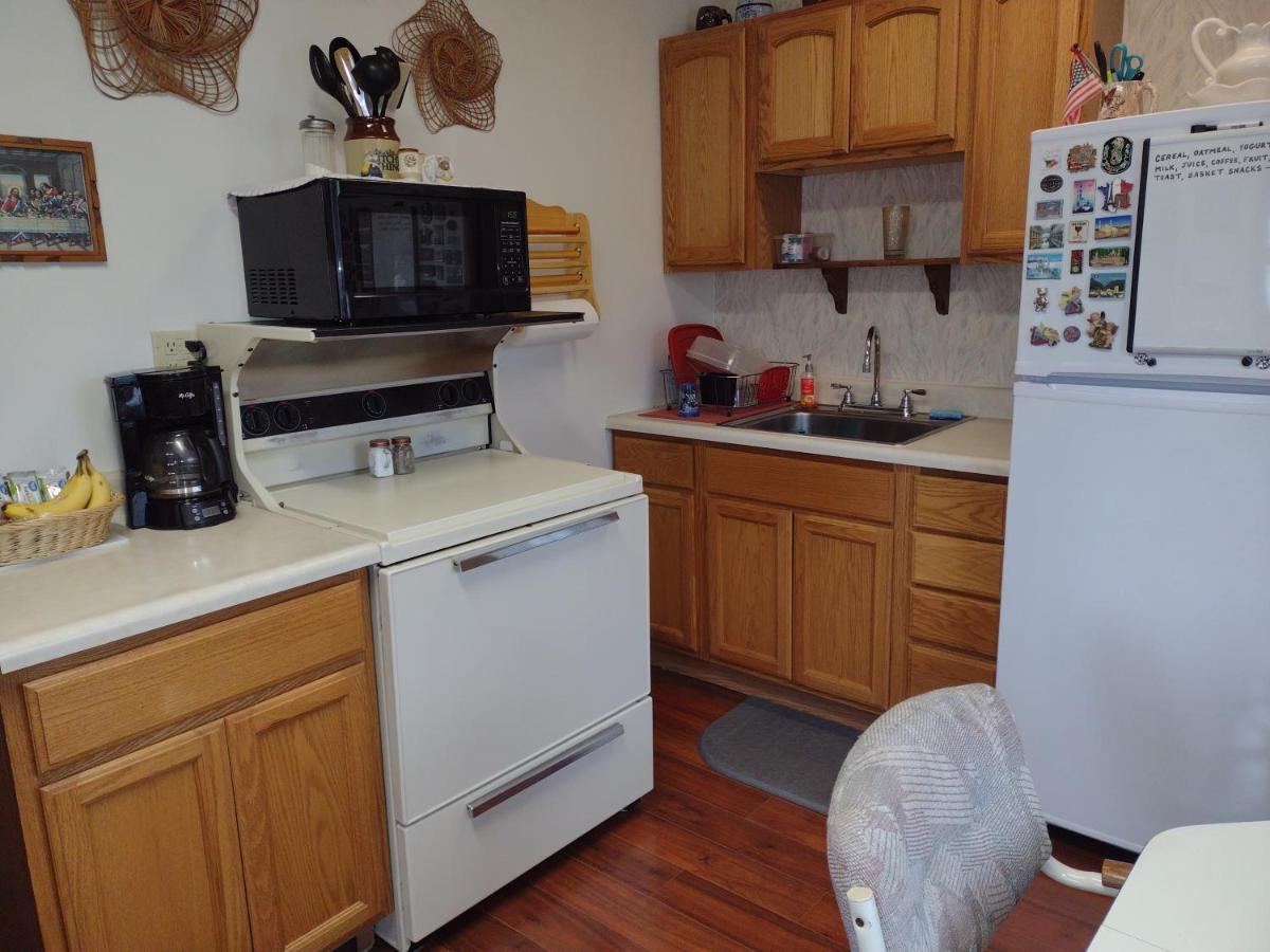 Quiet Full-Size Bed Close To Town 420 Friendly Trinidad Bagian luar foto